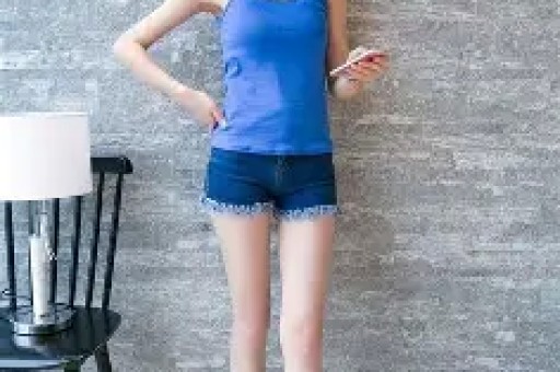 陈飞宇塌房：疑似与女网红床照曝光知名明星沦为男小三？